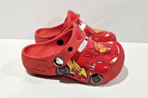 Disney Cars Lightning McQueen Crocs C9 Toddler Shoes Red Rubber Sandals - Picture 1 of 5