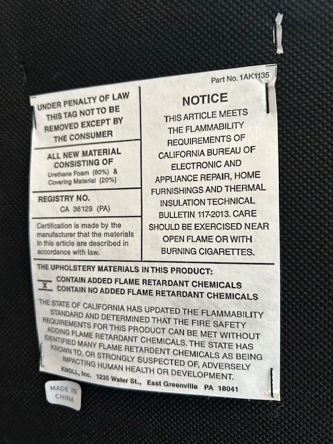 Otomana Knoll Studio Foto 1 de 4