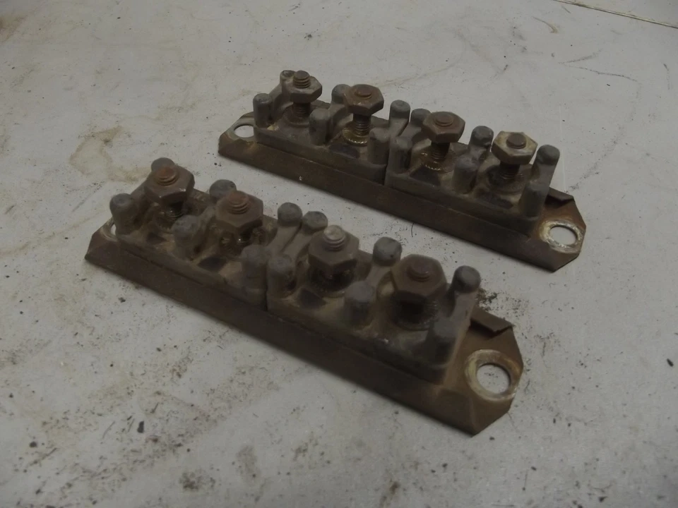 Chrysler New Yorker 1954 sedán de lujo mopar bloques de conexiones eléctricas Foto 1 de 4