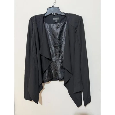 Chaqueta Blazer Forever 21 Plus Negra Cortina Frontal Cascada Frente Abierto Mujer Foto 1 de 4
