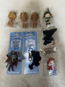 String Doll keychain wizard of oz Lot Of 8 Toto Flying Monkey Scarecrow Witch - Picture 1 of 1