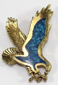 Pre-owned Eagle Lapel Pin Crushed Turquoise Gold Color - Picture 1 of 3