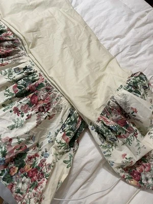 Falda Cama Doble Jardín Inglés Croscill Cinta Floral DOBLE DE COLECCIÓN Foto 1 de 4