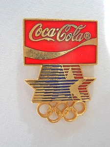 PIN Olímpico Vintage 1982 COCA-COLA "COKE" Estrellas Anillos '84 LA Juegos Olímpicos Corporativo - Imagen 1 de 2