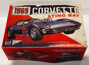 Modelo Corvette Sting Ray 1969 de colección por MPC - construido profesionalmente - Imagen 1 de 13