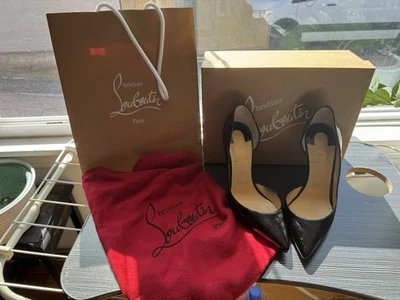 CHRISTIAN LOUBOUTIN - PATENTE IRIZA 100 - 37,5 Negro Foto 1 de 4