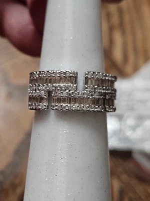 Anillo Bomb Party Talla 9 RG79649 Brilla Besado por el Sol Foto 1 de 4