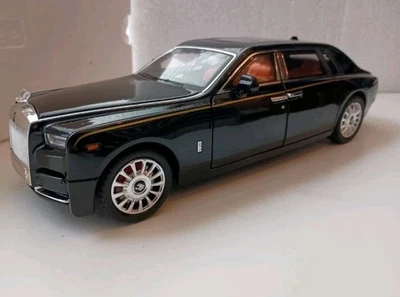 1:18 Rolls Royce Phantom - Image 1 of 4