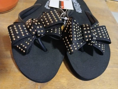Sandalias chanclas de espuma de yoga para mujer 8 negras con tachuelas lazos cinta moldes a los pies Foto 1 de 4