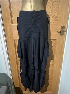Foxy Size 12 Black Cargo Pants - Picture 1 of 15