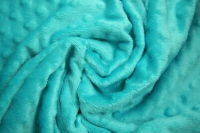 Tela Minky Dot Turquesa 1+ Yarda 57" X 60"  Foto 1 de 3