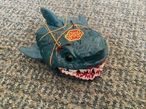 MIGHTY MAX MAN EATER SHARK DOOM ZONE PLAY SET COMPLETE 1993 BLUEBIRD TOYS - Picture 1 of 3