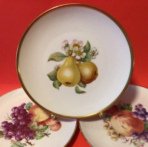 GERMANY PORCELAIN DECORATIVE PLATES 7 3/4” HUTSCHENREUTHER JKW CARLSBAD SET OF 3 - Picture 1 of 13