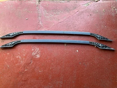 Lincoln MKX 2008, Ford Edge par de rieles laterales para barras de techo (sin techo corredizo Vista) Foto 1 de 4