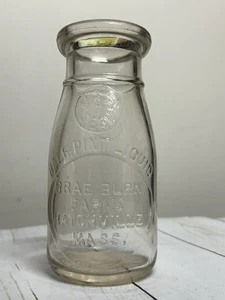 Braeburn Farms Hatchville Falmouth MA Half Pint Store Bottle Dairy - Picture 1 of 7