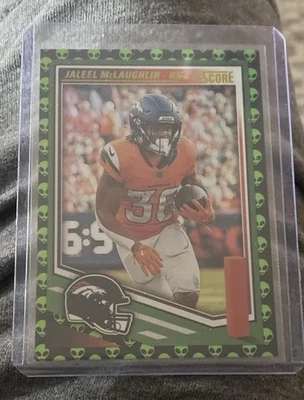 Pontuação 2025 - Jaleel McLaughlin #54 Extraterrestrial Alien Parallel Case Hit SP - Imagem 1 de 2