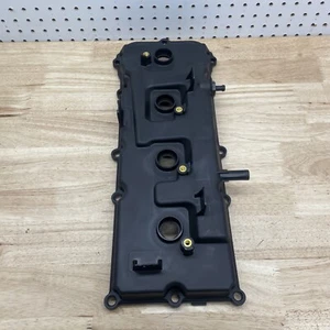 Left Engine Valve Cover W/ Gasket For Nissan Armada NV2500 NV3500 Titan 5.6L - Picture 1 of 13