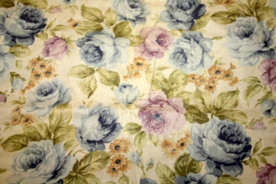 ANTIQUE FLORAL SYMPHONY FROM QUILTGATE - 100% COTTON FABRIC - Image 1 of 4