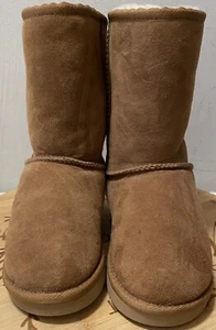 Ugg Classic Kids Brown Boots Size 1 Winter Warm - Picture 1 of 7