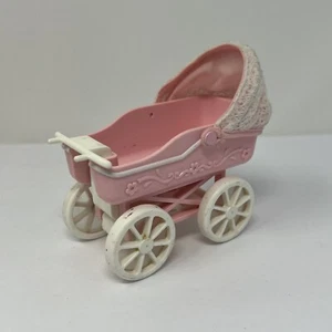 Barbie Baby Carriage KELLY Tiny Steps Muñeca De Colección 1998 Mattel - Imagen 1 de 11