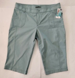NEW Lee Women's 18M Blue Sage Relaxed Fit Skimmer Capri Pants Stretch Waistband - Picture 1 of 10