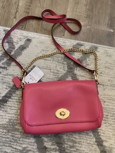 Bolso de Hombro Bandolera COACH Granulado Cruzado Mini Rubí en Rosa Dalia F 34604 NUEVO - Imagen 1 de 5