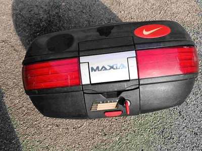 Bauletto Moto Maxia Givi, usato - Immagine 1 di 4