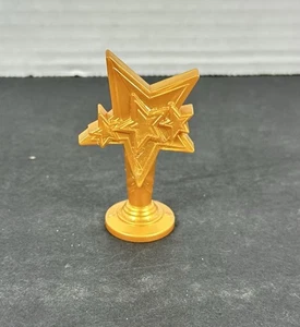 Vintage Barbie Puppe Star Trophy STAND Zubehör Gold STAR AWARD TROPHY 2 3/8" - Bild 1 von 5