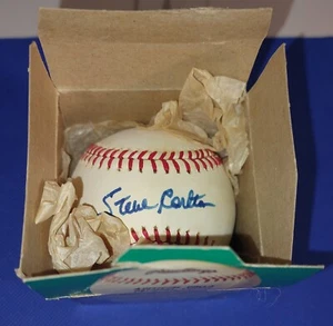 Vtg STEVE CARLTON HOF Phillies Signed Rawlings Baseball CHARLES S. FEENEY   - Picture 1 of 10