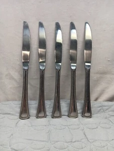 Oneida Needlepoint Beaded Artistry Stainless Steel Butterknives Set of 5 - Picture 1 of 4
