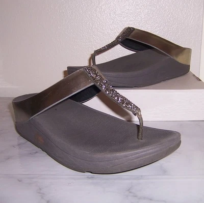 SANDALIAS AJUSTADAS FINO PLATEADAS BRILLANTES PUNTERA TALLA 6 EE. UU. ¡BONITAS! Foto 1 de 3