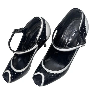 Vintage Via Spiga Peep Toe Mary Jane Oxford Heels Womens 7 Black White Retro - Picture 1 of 6