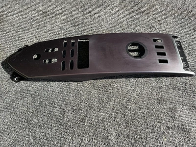 Consola central Victory Vision, puente, cubierta de radio p/n 5253469 color ébano Foto 1 de 3