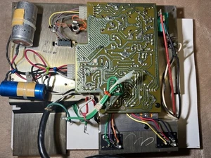 KODAK Pageant 250s Sound 16mmProjector Electrical Board See Video - Picture 1 of 7