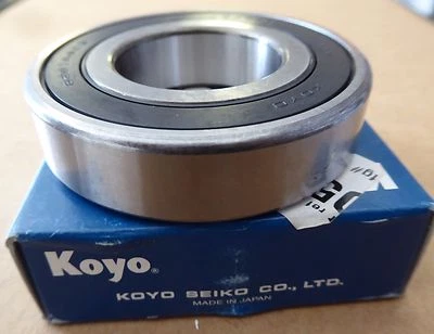 BRAND NEW KOYO AXLE SHAFT BEARING 411.46004 FITS VEHICLES ONCHART - Image 1 of 2
