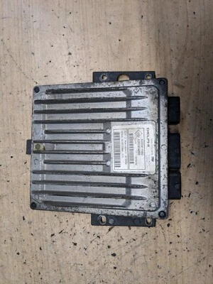 Renault Clio 1.5 DCI 2006 unidad de control del motor módulo ecu 8200911560 Foto 1 de 4