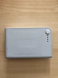 iBook Rechargable Battery - Picture 1 of 2