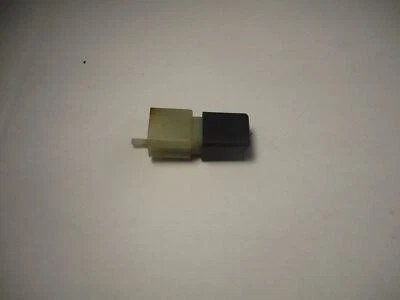 84 KAWASAKI KL600 ELECTRIC RELAY - Image 1 of 4