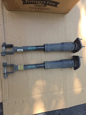 2009-2015 Cadillac CTS SET REAR SET STRUT SHOCK ABSORDER RWD 25884698 USED OEM - Image 1 of 4