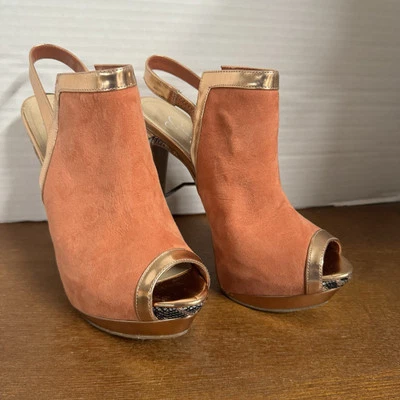 Sapatos femininos Jessica Simpson saltos, tamanho 8.5 couro camurça peep toe estilingue costas - Imagem 1 de 4