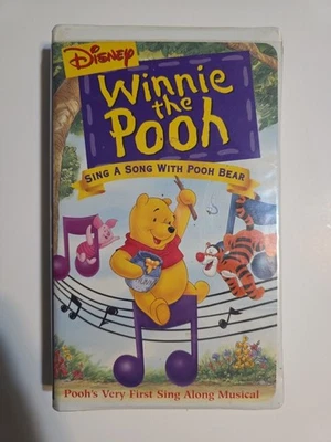 Disney Winnie the Pooh SING A SONG WITH POOH BEAR SING ALONG MUSICAL VHS VIDEO - Image 1 of 4