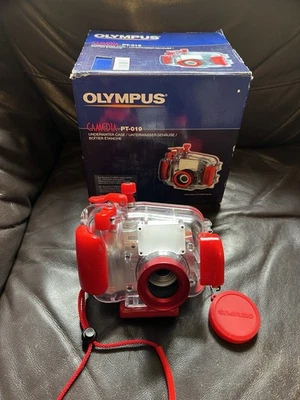 Olympus underwater camera C500 zoom with 40m housing charger battery memory card - image 1 of 4