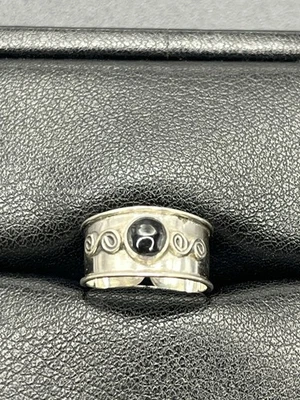 New Condition Silver Sterling Onyx Bali Toe Ring 925 - Image 1 of 4