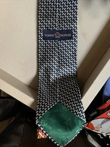 Tommy Hilfiger Silk Necktie Woven Micro Diamond Geometric Red Blue Green Gold - Picture 1 of 7