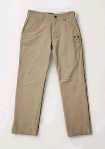Oakley Men’s Size 32 Golf Pants RN# 96548  - Picture 1 of 6