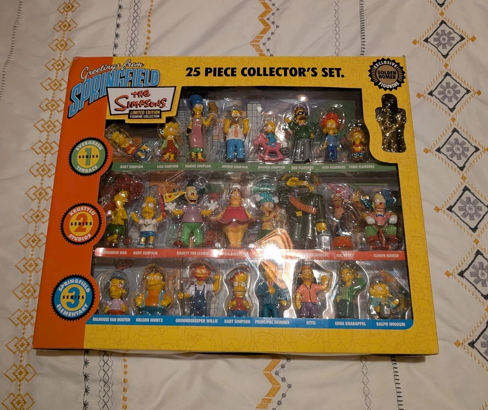 The Simpsons 25-teiliges Sammlerset - inklusive exklusiver Golden Homer Figur - Bild 1 von 3