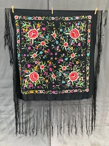 Vintage Silk Hand Embroidered Manton de Manila Multicolor Piano Shawl 110x107 cm - Picture 1 of 20