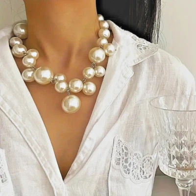 Damen Halskette Perlenkette Große Perlen Surfer Schmuck Perlen Kette verstellbar - Bild 1 von 4