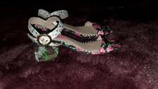 betsey johnson livvie