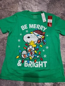shirt Peanuts Snoopy  Woodstock "Be Merry&Bright" Holiday T-Shirt Sz M(8) NEW - Picture 1 of 2